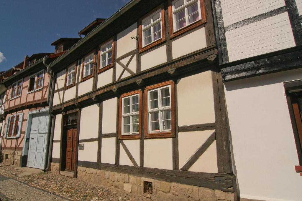 Urlaub Im Fachwerk - Das Sattlerhaus Quedlinburg Eksteriør billede